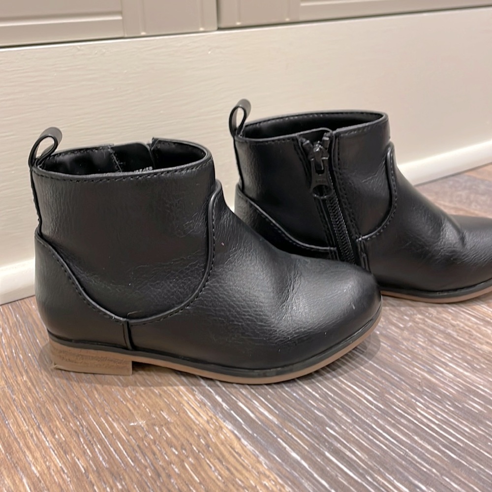 Toddler black boots